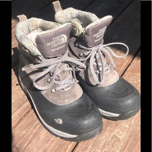 The North Face Winter Boots W7.5 Waterproof